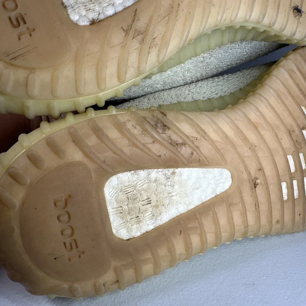 Size 9.5 - adidas Yeezy‎ Boost 350 V2 Butter 779001